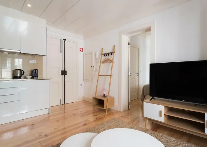 Flh Anjos Lovely ליסבון